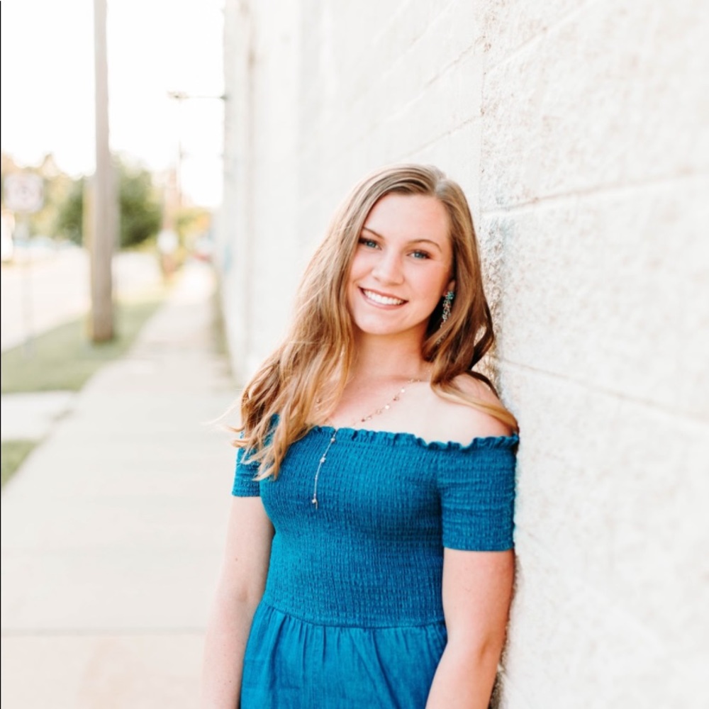 Meet your Posher, Mackenzie